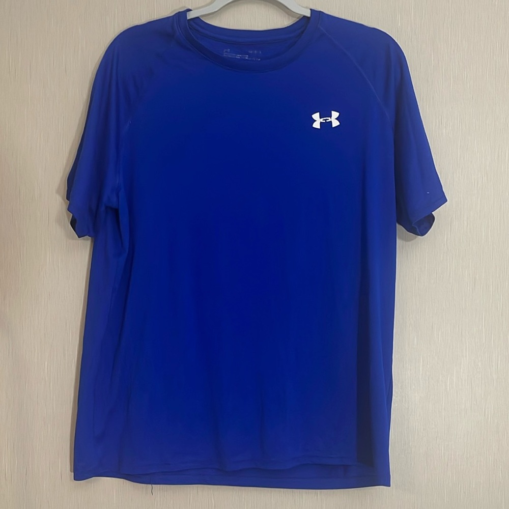 Under armour men’s large royal blue tee READ